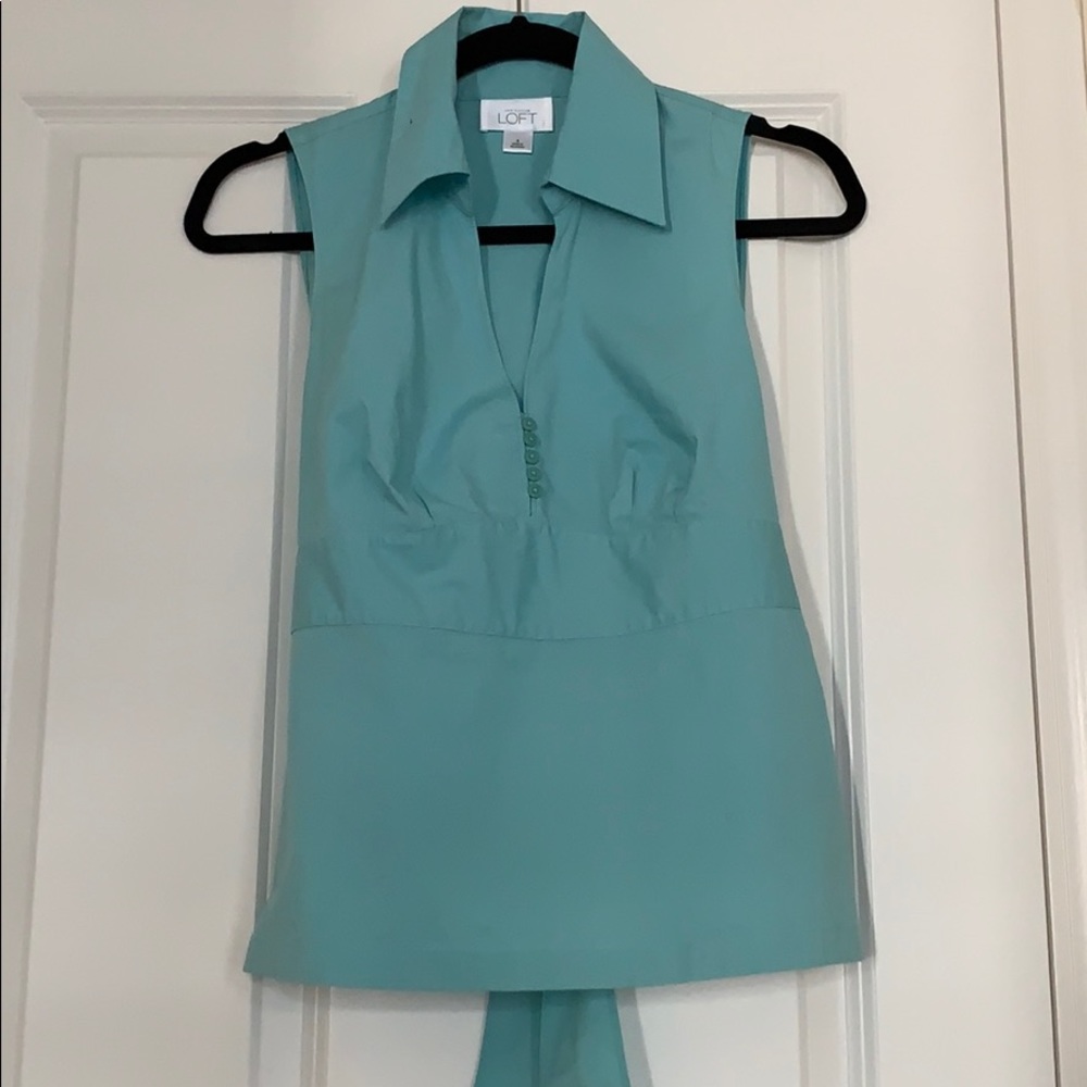 Ann Taylor sleeveless top